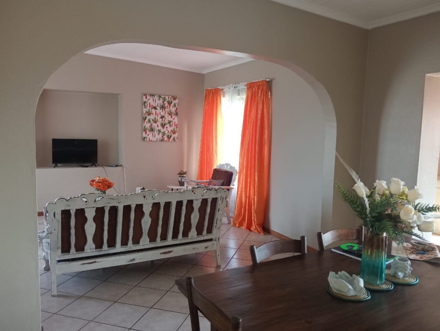 3 Bedroom Property for Sale in Wavecrest Eastern Cape